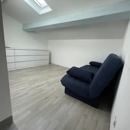 Duplex 80m2 A 5mins De La לה לבאנדו